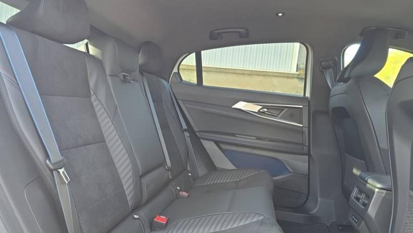 Aperçu du véhicule : E-Tech full hybrid 200ch esprit Alpine