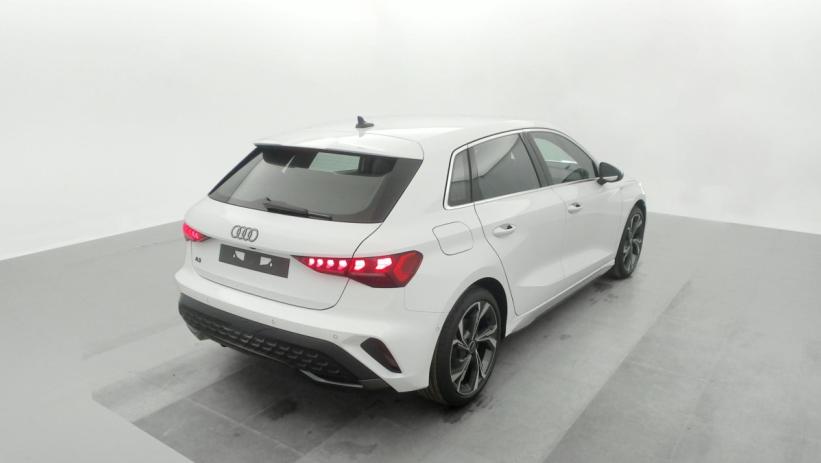 Aperçu du véhicule : 35 TDI 150 S TRONIC 7 S LINE