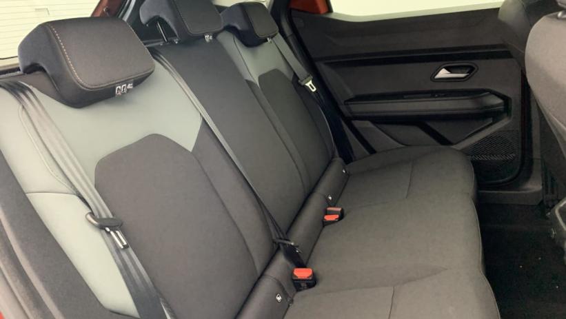 Aperçu du véhicule : Mild Hybrid 130 4x4 Extreme