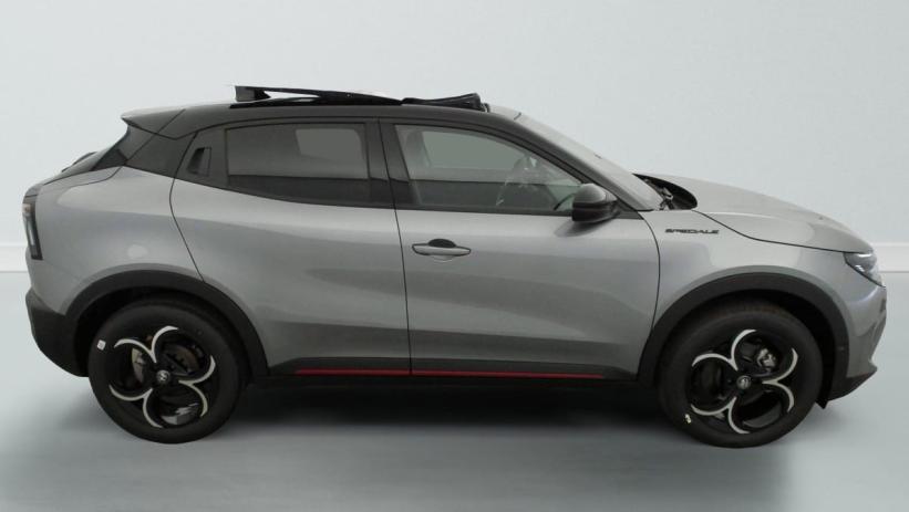 Aperçu du véhicule : 1.2 Ibrida 136 ch eDCT6 Speciale