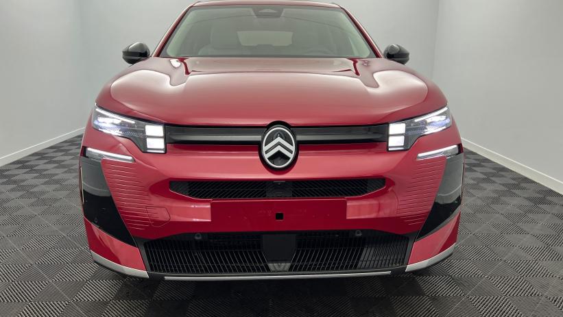 Aperçu du véhicule : Nouveau Hybrid 145 e-DCS6 Max Rouge Rubis avec 1600€ d'équipements inclus