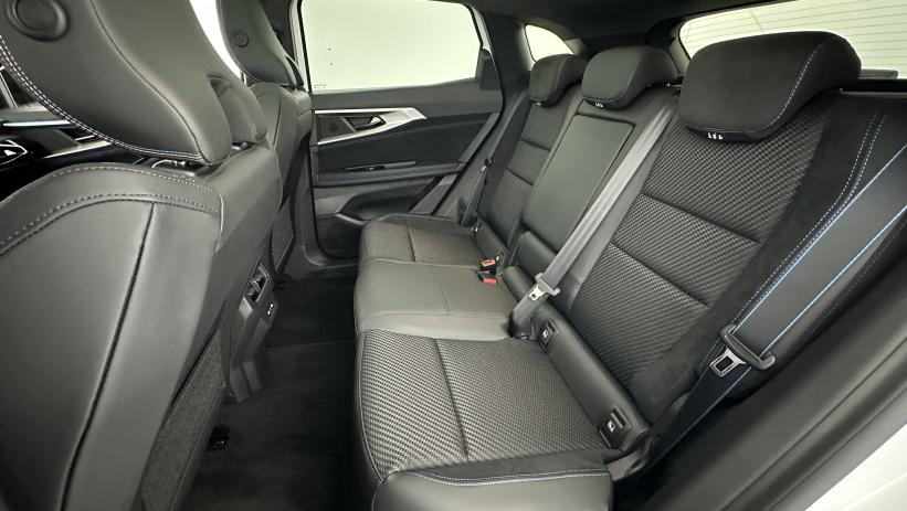 Aperçu du véhicule : E-Tech full hybrid 200ch Esprit Alpine