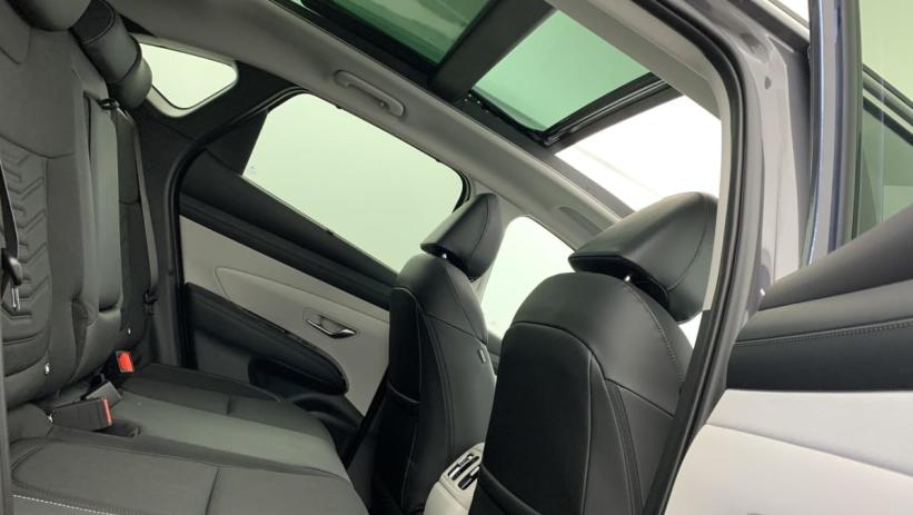 Aperçu du véhicule : 1.6 T-GDI 215 Hybrid BVA6 Creative