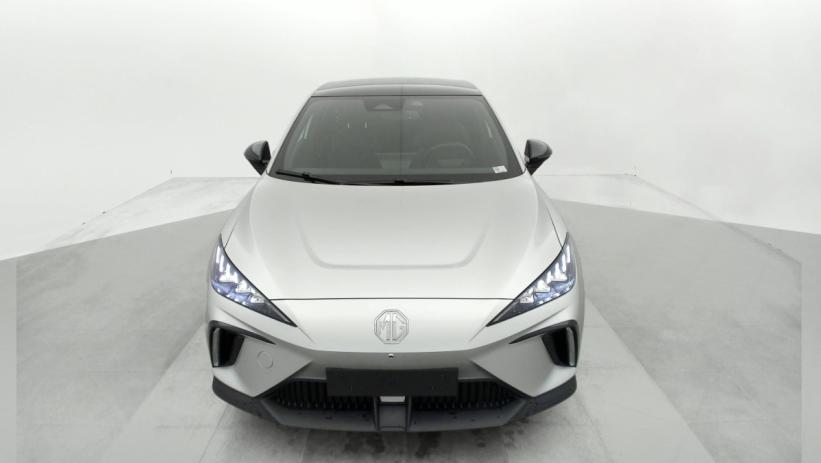 Aperçu du véhicule : Electric 64kWh - 320 kW 4WD XPOWER