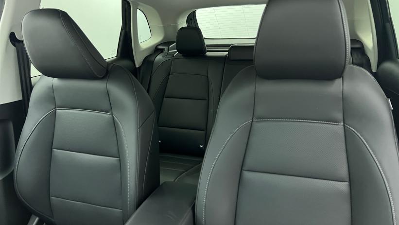 Aperçu du véhicule : 1.5 L Hybrid+ 197 ch Luxury Hampstead Grey avec 650€ d'équipements inclus