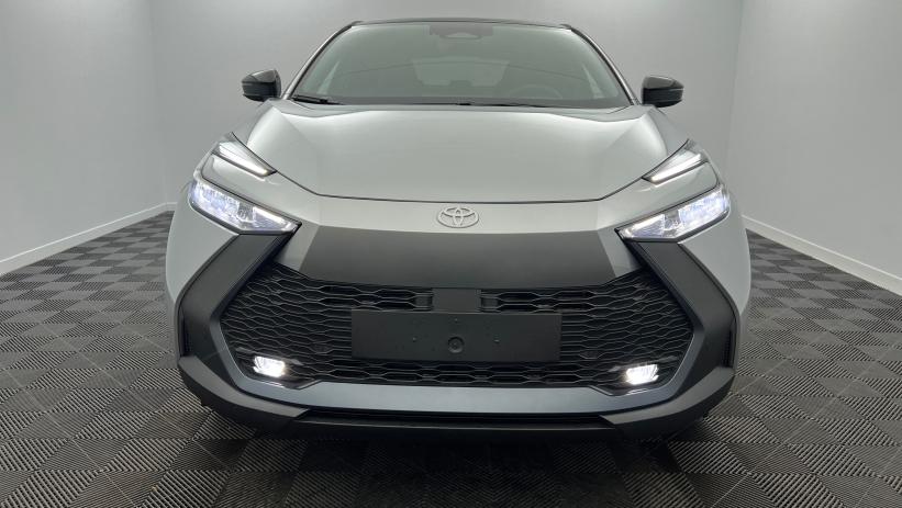 Aperçu du véhicule : Hybride Rechargeable 225 Design Gris Minéral - Toit Noir avec 2360€ d'équipements inclus