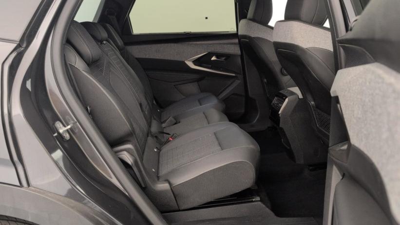 Aperçu du véhicule : HYBRID 145CH E-DCS6 GT