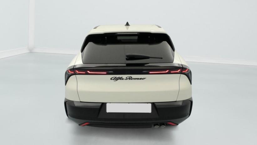 Aperçu du véhicule : 1.2 Ibrida 145 ch e-DCT6 Ti