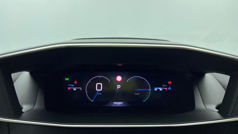 Aperçu du véhicule : Hybrid 145 e-DCS6 GT Gris Selenium avec 2720€ d'équipements inclus