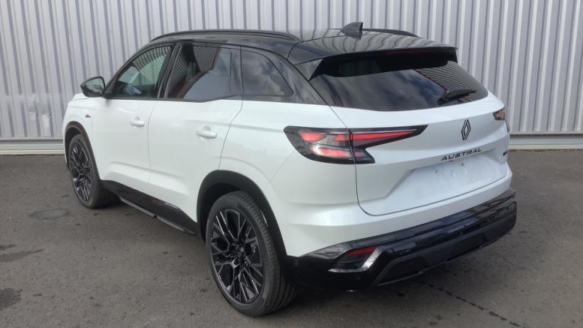 Aperçu du véhicule : AUSTRAL full hybrid E-Tech 200 ch Esprit Alpine