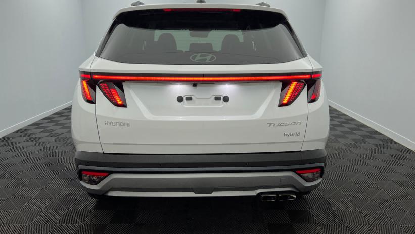 Aperçu du véhicule : Nouveau 1.6 T-GDI 215 Hybrid BVA6 Executive Serenity White avec 1680€ d'équipements inclus