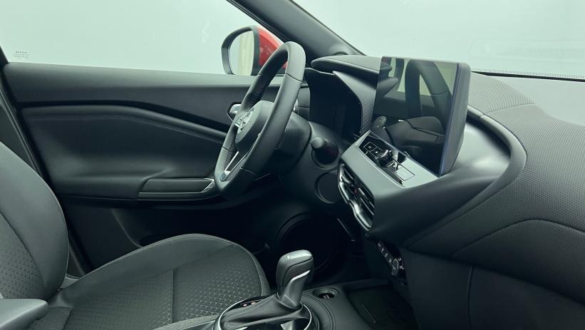 Aperçu du véhicule : HYBRID 143 N-Connecta Noir Kuro - toit Rouge Fuji avec 2500€ d'équipements inclus
