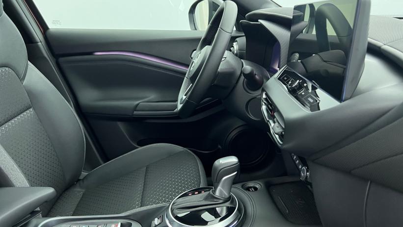 Aperçu du véhicule : HYBRID 143 N-Connecta Rouge Passion - toit Noir Métallisé avec 2500€ d'équipements inclus