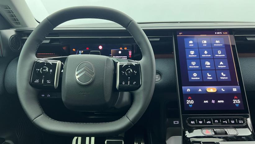 Aperçu du véhicule : Nouveau Hybrid 145 e-DCS6 Max Blanc Okénite avec 2220€ d'équipements inclus