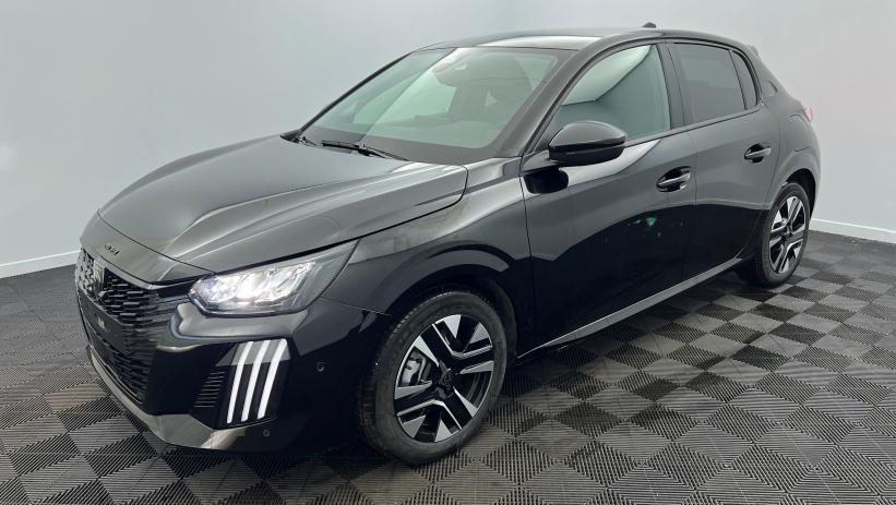 Aperçu du véhicule : Nouvelle 100 ch BVM6 Allure Noir Perla Nera avec 2200€ d'équipements inclus