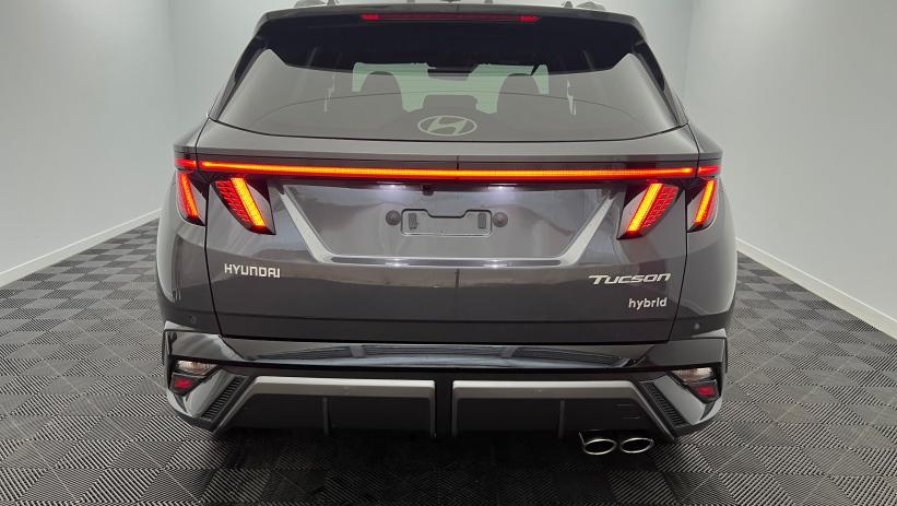 Aperçu du véhicule : 1.6 T-GDI 239 HTRAC Hybrid BVA6 N Line Executive Ecotronic Gray avec 1160€ d'équipements inclus