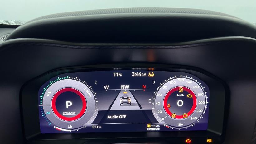 Aperçu du véhicule : HYBRID 143 N-Connecta Rouge Passion - toit Noir Métallisé avec 2500€ d'équipements inclus