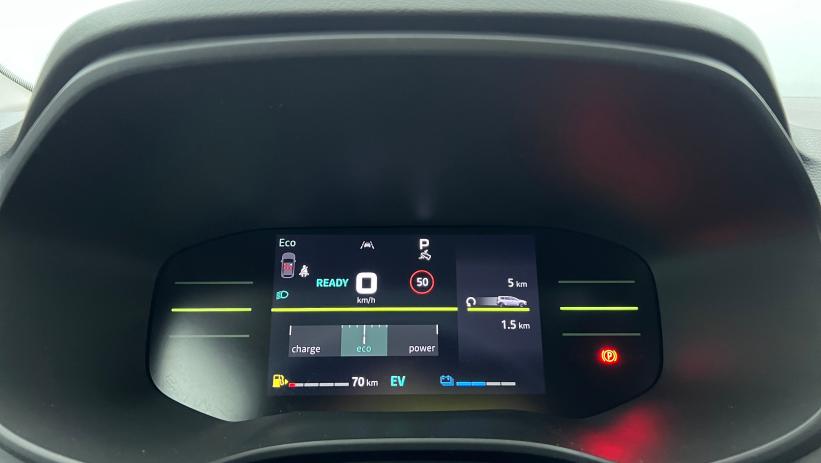 Aperçu du véhicule : Hybrid 140 7 places Extreme Noir Nacré avec 2000€ d'équipements inclus