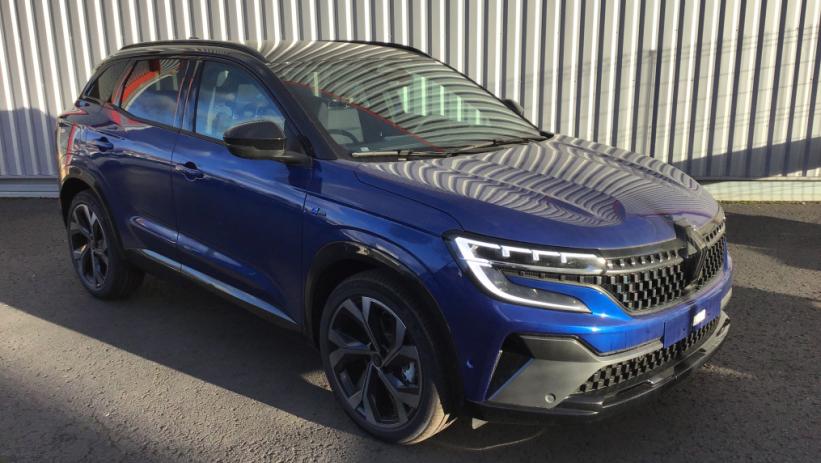 Aperçu du véhicule : AUSTRAL E-Tech hybrid 200 Techno esprit Alpine
