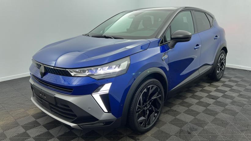 Aperçu du véhicule : Nouveau E-Tech full hybrid 145 esprit Alpine Bleu iron - toit noir étoilé avec 3400€ d'équipements inclus