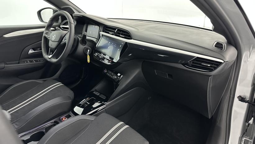 Aperçu du véhicule : 1.2 Turbo 100ch GS BVA8