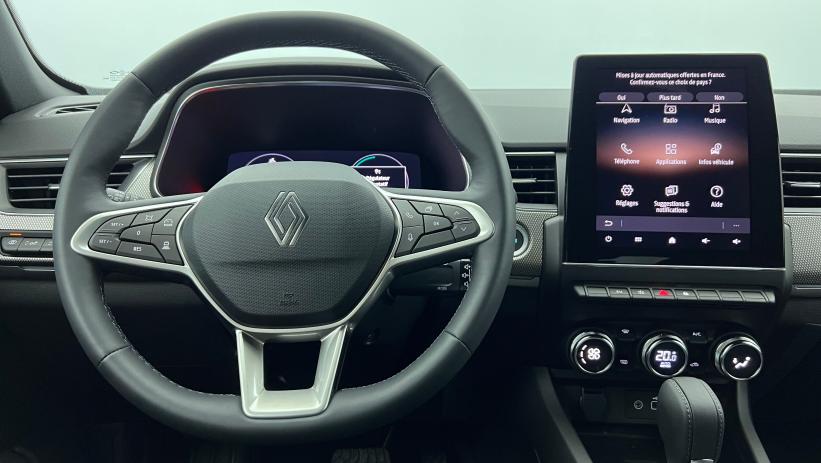 Aperçu du véhicule : E-Tech full hybrid 145 Techno Blanc