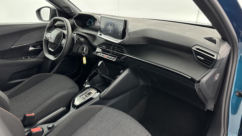 Aperçu du véhicule : II 1.2 Hybrid 145ch Style e-DCS6