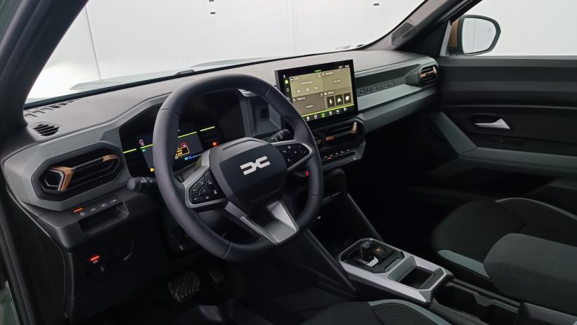 Aperçu du véhicule : Hybrid 155ch Extrême