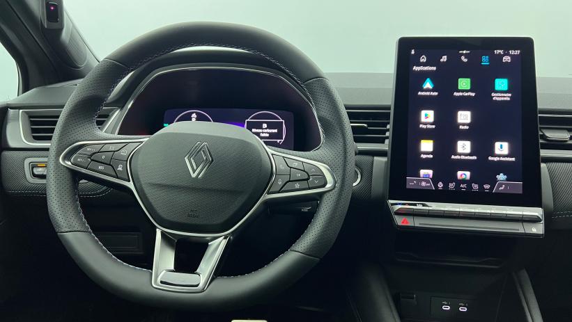 Aperçu du véhicule : E-Tech full hybrid 160 ch esprit Alpine Gris Cassiopée - Toit Noir Etoilé avec 2150€ d'équipements inclus