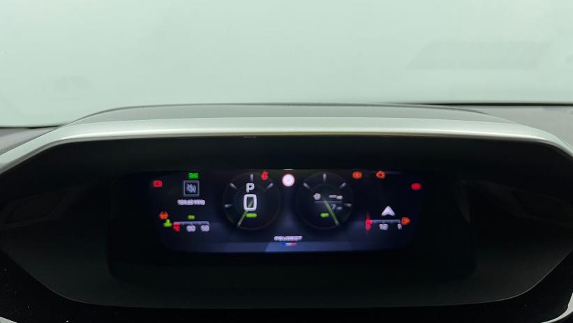 Aperçu du véhicule : BlueHDi 130ch S&S EAT8 GT Gris Selenium avec 4500€ d'équipements inclus