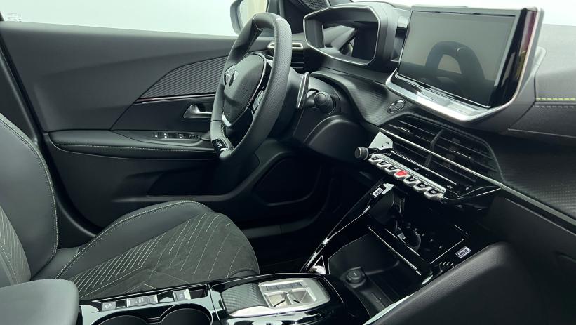 Aperçu du véhicule : Hybrid 145 e-DCS6 GT Gris Artense avec 4420€ d'équipements inclus