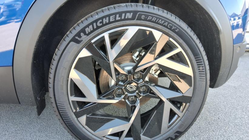 Aperçu du véhicule : CAPTUR E-Tech full hybrid 160 ch esprit Alpine