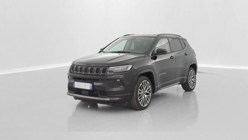 Aperçu du véhicule : 1.5 Turbo T4 130ch MHEV Summit 4x2 BVR7