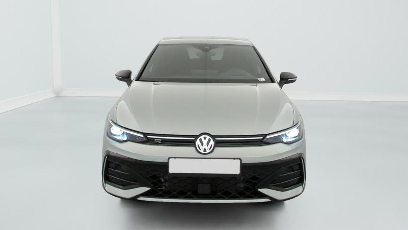 Aperçu du véhicule : 2.0 TDI 150 DSG7 R-LINE