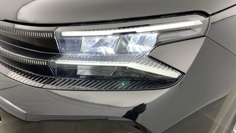 Aperçu du véhicule : BlueHDi 130 EAT8 Max