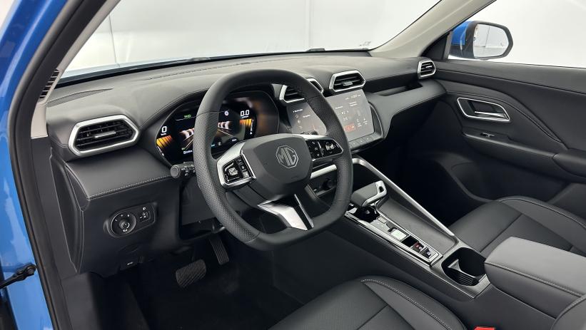 Aperçu du véhicule : 1.5 L Hybrid+ 197ch Luxury
