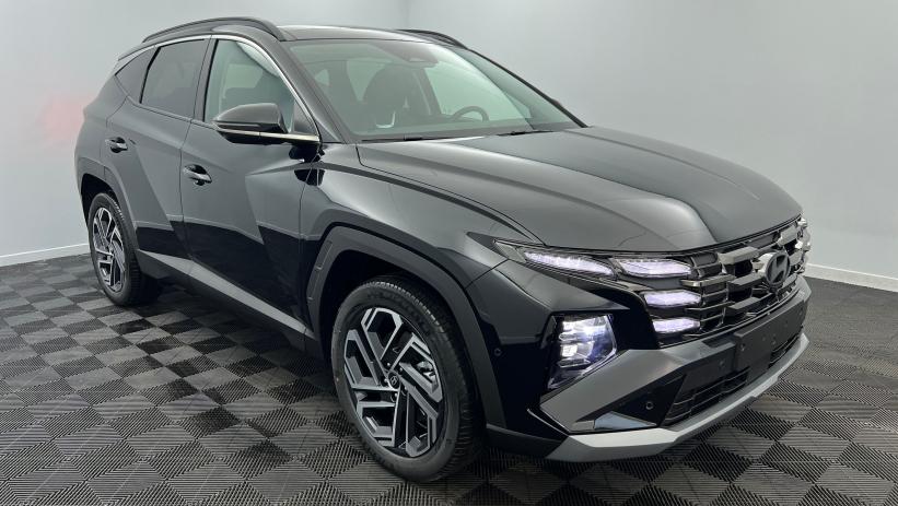 Aperçu du véhicule : Nouveau 1.6 T-GDI 215 Hybrid BVA6 Executive Abyss Black avec 1680€ d'équipements inclus