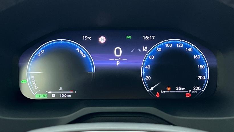 Aperçu du véhicule : Hybride 222 ch AWD-i Dynamic Gris Acier avec 2850€ d'équipements inclus