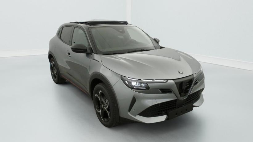 Aperçu du véhicule : 1.2 Ibrida 136 ch eDCT6 Speciale