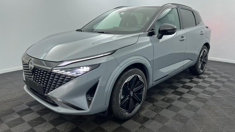 Aperçu du véhicule : Nouveau Mild Hybrid 158 ch Xtronic N-Design Gris Argile Toit Noir avec 2550€ d'équipements inclus
