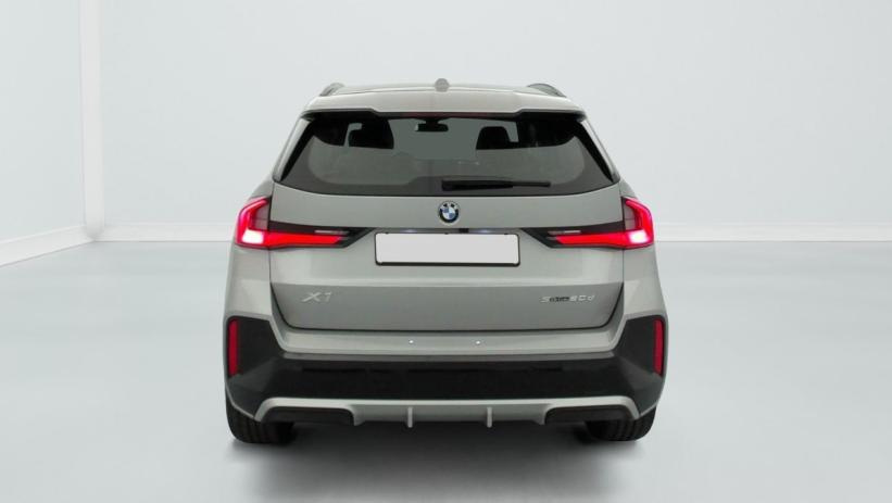 Aperçu du véhicule : SDRIVE 20D 163CH DKG7 M SPORT