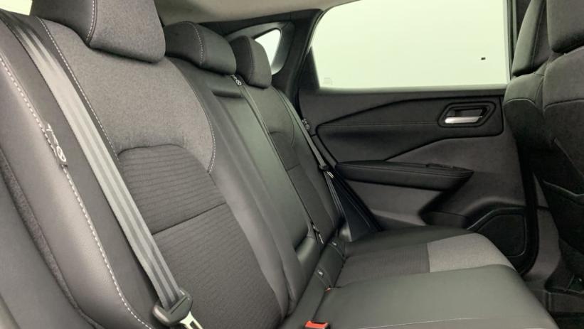 Aperçu du véhicule : MILD HYBRID 158 CH XTRONIC N-CONNECTA