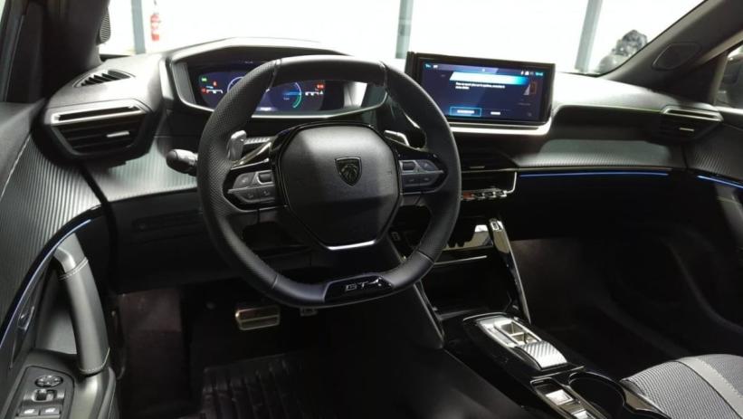 Aperçu du véhicule : 2008 Hybrid 136 e-DCS6 GT