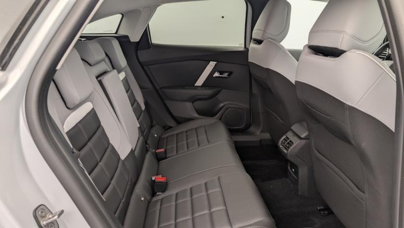 Aperçu du véhicule : 1.2 Hybride 136ch Max e-DCS6