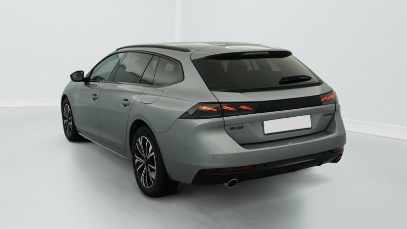 Aperçu du véhicule : Hybrid 180 e-EAT8 Allure