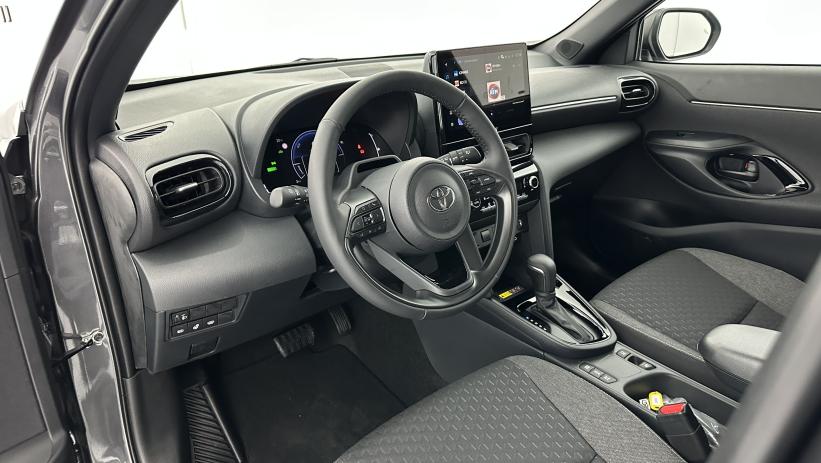 Aperçu du véhicule : 1.5 Hybride 130h Design e-CVT
