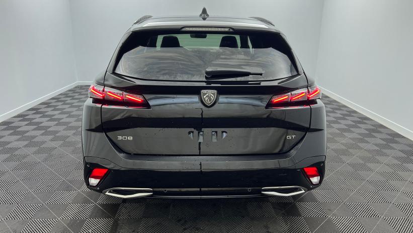 Aperçu du véhicule : Hybrid 145 e-DCS6 GT Noir Perla Nera avec 5250€ d'équipements inclus