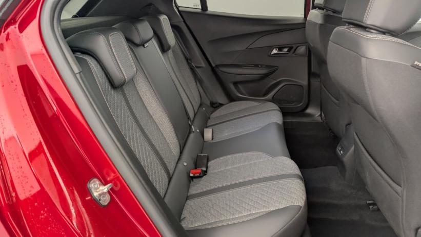 Aperçu du véhicule : 100 S S BVM6 Allure