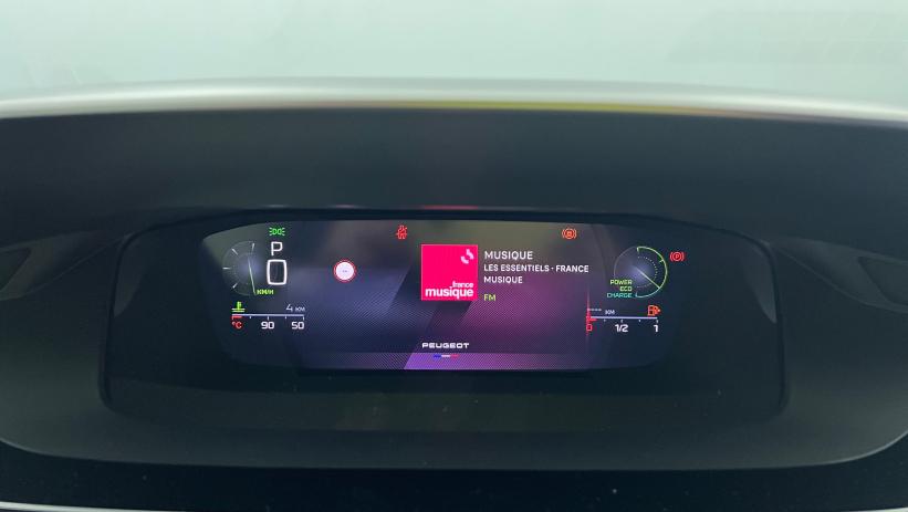 Aperçu du véhicule : Hybrid 145 e-DCS6 GT Blanc Okénite avec 3200€ d'équipements inclus