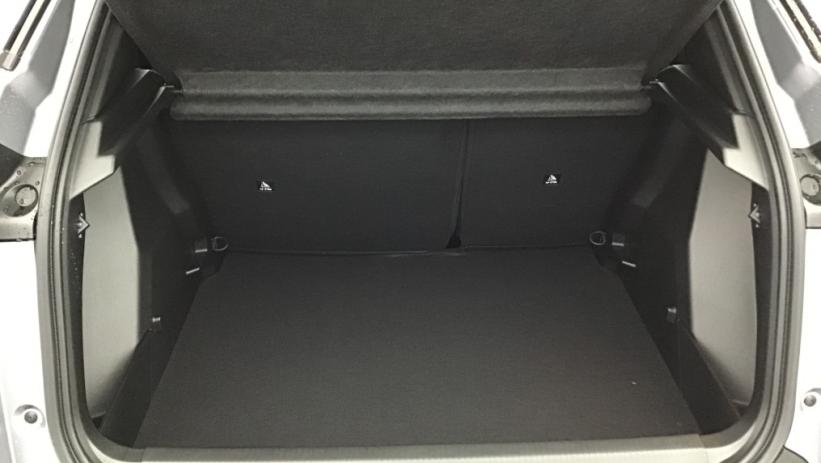 Aperçu du véhicule : 2008 Hybrid 145 e-DCS6 Style